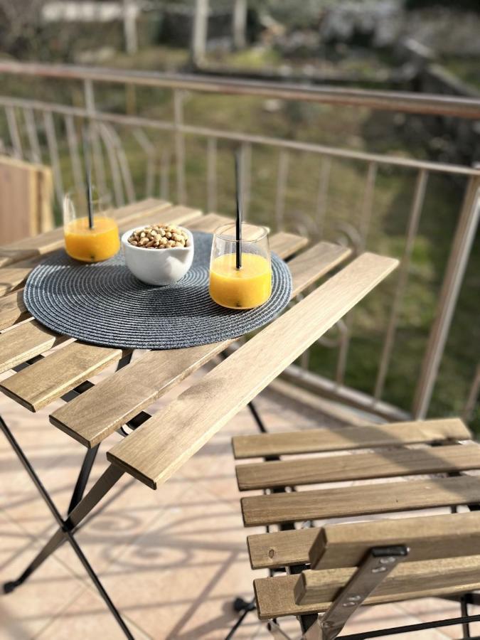 Apartment Lorun 47 Tar-Vabriga Ngoại thất bức ảnh